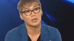 窗外的女人
