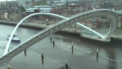 Timelapse Of Gateshead Millennium Bridge