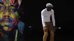 Black little elder brother Hopping handsome cool street dance moves