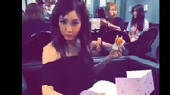 泰妍Snapchat Taeyeon3.9更新视频两则