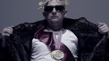 Der Russe / Bong Song