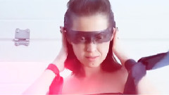 Magnetic Girl