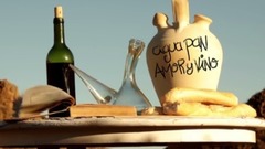 Agua, Pan, Amor Y Vino