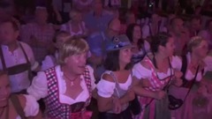 Holladihia!