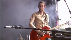 Maroon 5 - She Will Be Loved (Live V Festival 2005)