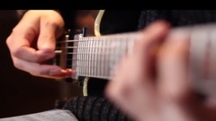 Guitar playing James Bay annual hit the Let It Go