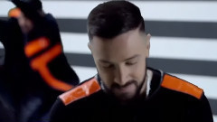 EX