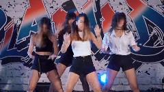 BOOMBAYAH & WHISTLE