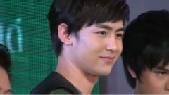 Brands Press Con Photo Time Nichkhun