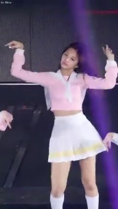 170217 트와이스 (TWICE) PIT-A-PAT [쯔위] Tzuyu 직캠 Fancam (1ST TOUR TWICELAND) by Mera