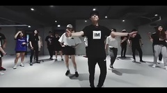Uptown Funk - Mark Ronson (feat. Bruno Mars) Junho Lee Choreography
