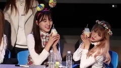 170301 광주 25시음악사 팬사인회 우주소녀(WJSN) 과일조공인사 은서 & 바나나우유 루다 직캠