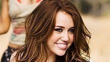 Miley Cyrus - Can't Be Tamed 现场版