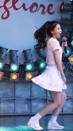 170521 박유림(Apple.B) - BOOMBAYAH(BLACKPINK) 东大门广场舞台