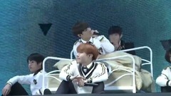 Embarrassed & 21世纪少女 & Tony Montana & 防弹幼少年团