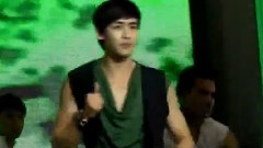 Brands's Campaign At CTW Nichkhun