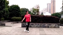 公园练鬼步舞
