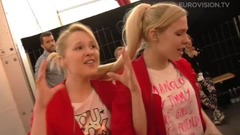 Tolmachevy Sisters (Russia) singing Sanna Nielsen's Undo