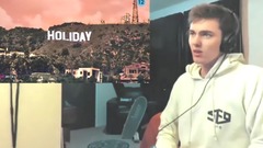 少女时代 - Holiday MV Reaction!
