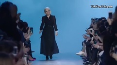 Dior 2017秋冬 -漫天星辉坠落在裙摆上