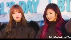 TWICE MOMO x SANA Bestfriends