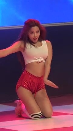 DANCE PERFORMANCE