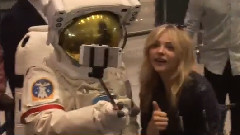 Chloe Moretz韩国到达