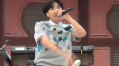 I NEED U & 兴弹少年团