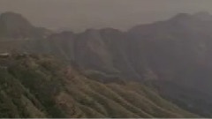 <庐山恋>