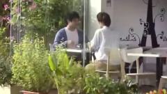很靠近海