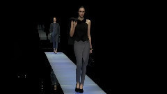 Giorgio Armani 2015秋冬 俐落裤裝闪烁宝石色彩