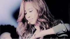 LOOKS LIKE Yuri