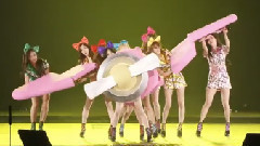 Love & Girls