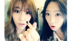 Tiffany Instagram With 金泰妍 Cut