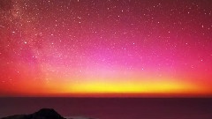 Red Aurora Australis