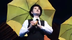 音乐剧< Singin' In The Rain > 雨停了圭贤的反应