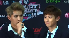 EXO At The KCON 2013 Press Confere 采访Cut
