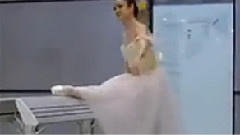 哥本哈根地铁芭蕾快闪
