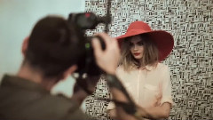 Reserved SS2013 Cara Delevingne Backstage