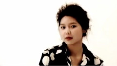 ELLE 杂志封面