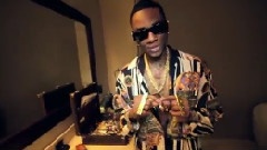 Soulja Boy Gives Riff Raff A New All Black Diamond Chain $80K & Announces New Album