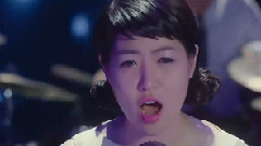 奇怪的她