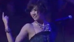 唇触れず