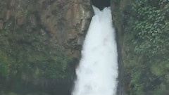 Extreme Kayak Dives