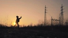 Underskyes - Underskyes - Vita