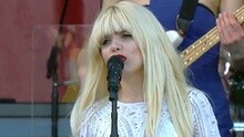 Paloma Faith New Orleans Jazz & Heritage Festival 2015