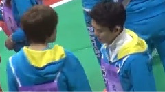 Niel & Ricky 打闹