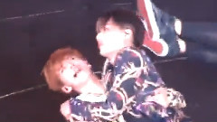 XOXO KAILU Hug