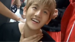 EXO's First Box Chanyeol Self Camera 白贤Cut