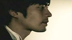 只一个人